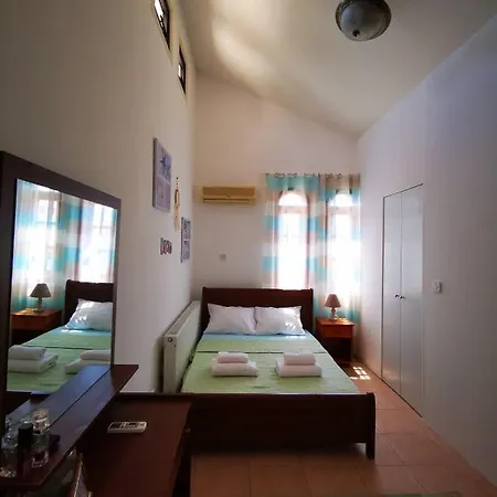 The Stone House By The Beach فوروكليني